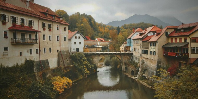 Join the River Realms Photo Contest and win Vanguard Backpack - VIEWBUG.com
